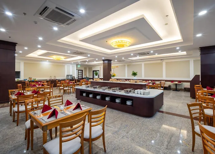 The Hub Hotel - Airport